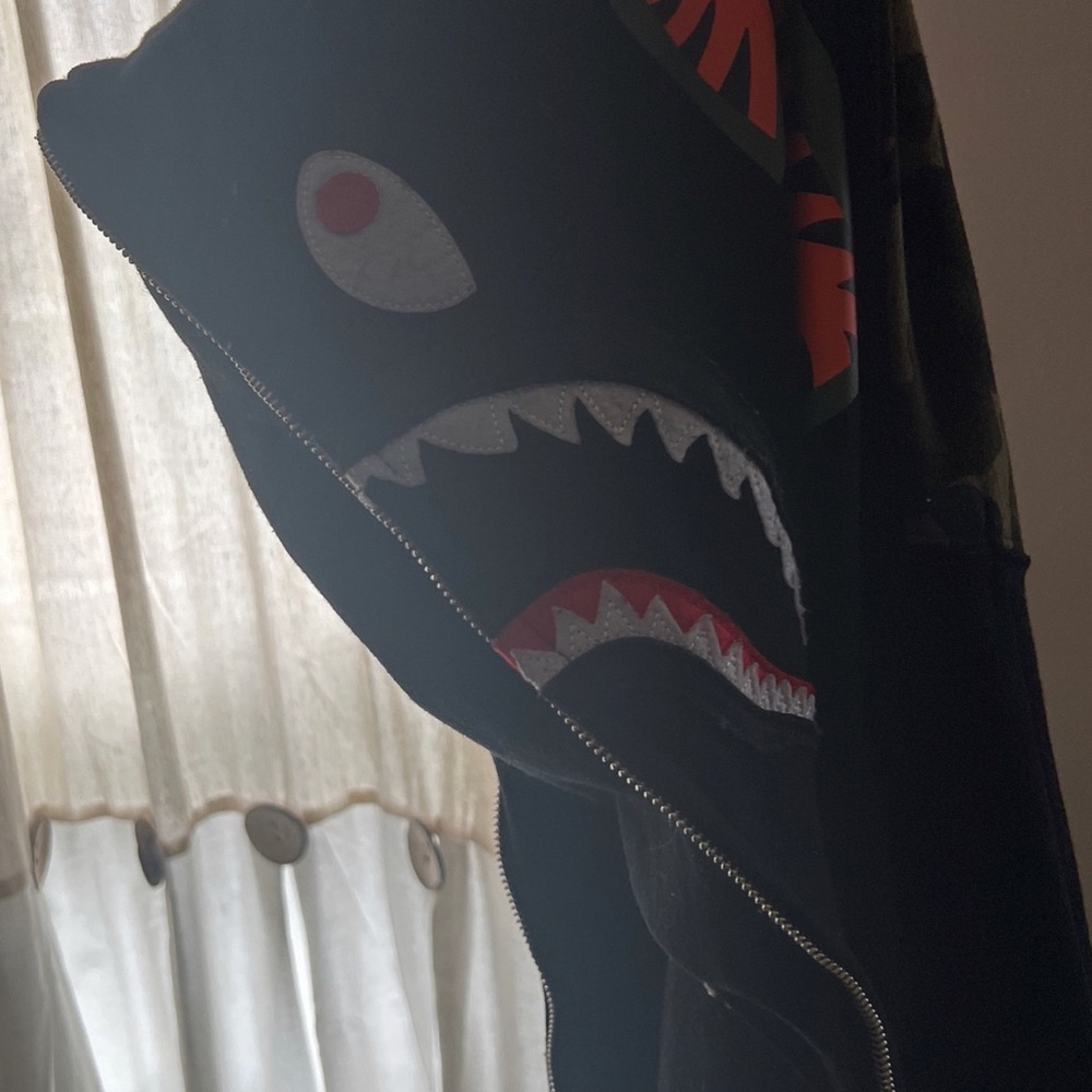 black bape hoodie